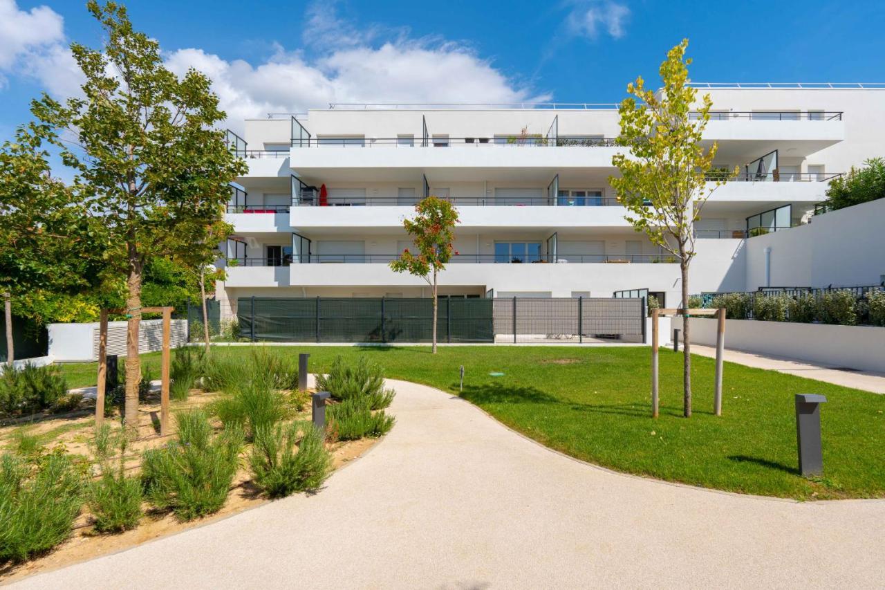 T2 Entre La Plage Et Le Velodrome-Terrasse / Parking Marseille Luaran gambar