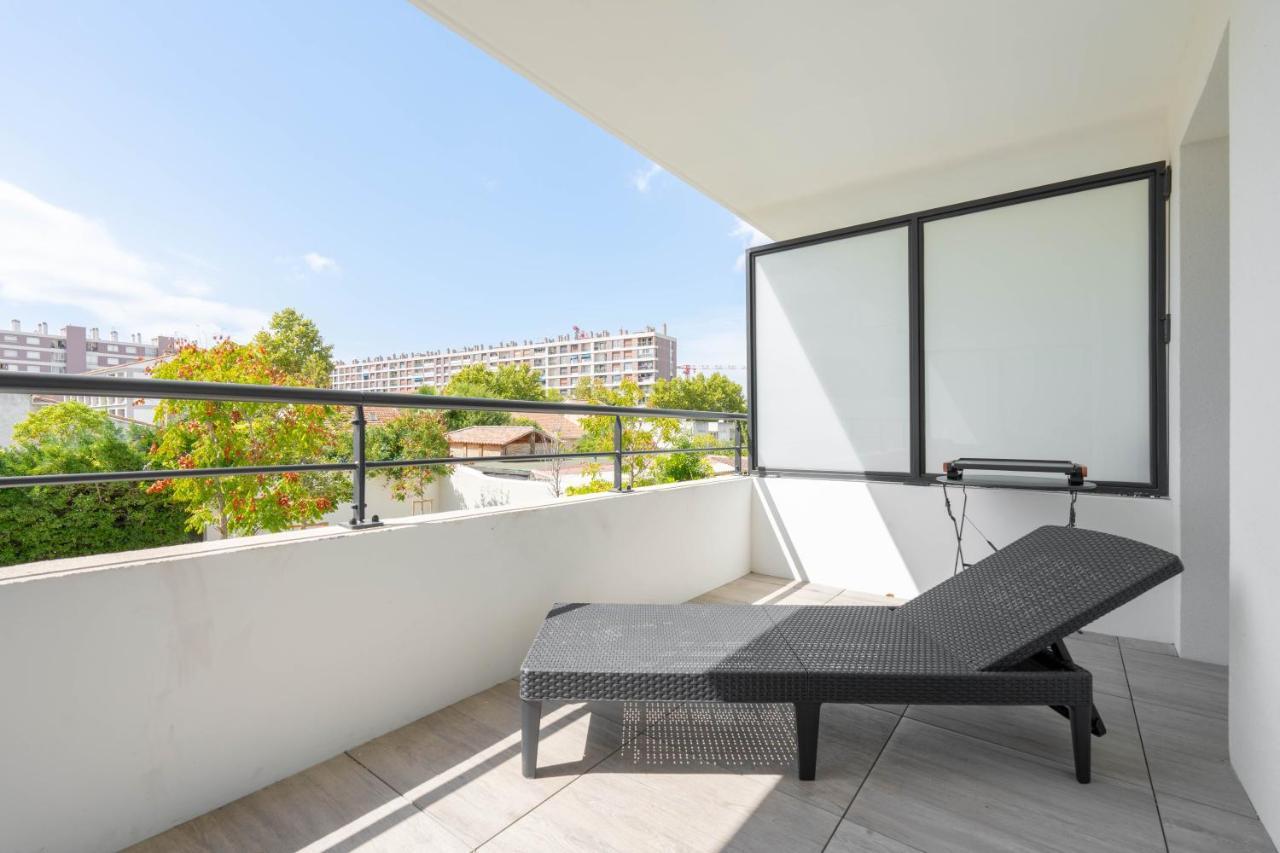 T2 Entre La Plage Et Le Velodrome-Terrasse / Parking Marseille Luaran gambar